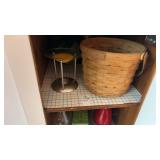 Vintage Longaberger medium fruit basket with