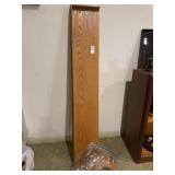 Wooden shelf *needs assembled*