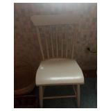 Chair and baskets lot