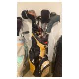 Titleist Golf Bag W Assorted Clubs