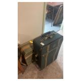 Lot of 2 Luggage Bags
