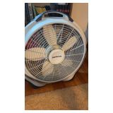 Lasko Wind machine 20inch air circulator floor