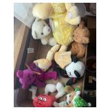 Lot of assorted stuffed animals