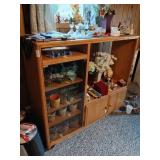 Solid oak TV stand 55' wide, 47' tall, 17' deep
