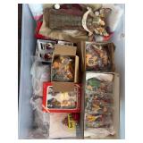 Lot of assorted Christmas decor, angel,
