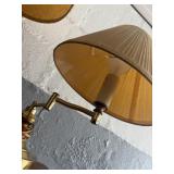Swing arm desk lamp