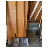 Flat shovel lot of 2 True Temper etc