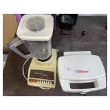 Vintage Osterizer Galaxie blender & Toastmaster