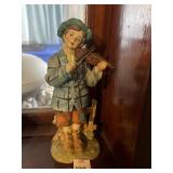 Brinnï¿½s boy with fiddler figurine