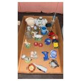 Tray Lot of Trinkets