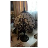 Stained Glass Tulip Tiffany Style Table Lamp