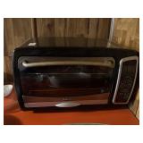Aroma convection oven with accessories