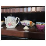 Vintage Japan lusterware tea cup & variety of
