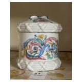 Palais de Versailles porcelain floral jar