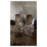 Vintage snow crest beverages glass bear bottle