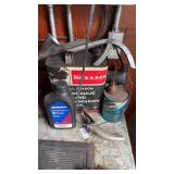 Lot of assorted hydraulic and motor oil