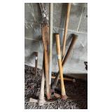 Lot of 6 pickaxes and other tools