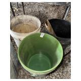 3 plastic buckets