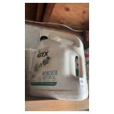 Castrol GTX 5qt SAE 5W-30 motor oil (full)