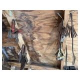 Lot of pulling grips, clamps, chain tightner etc