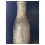 Gallikerï¿½s Johnstown PA one quart milk bottle