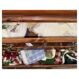 Lot of picture frames, kitchen towels and