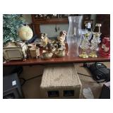 Wooden coffee table with twisted wire design 46.5