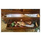 Lot of Sheets and Decor