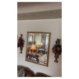 Rectangular wall mirror with textured gold frame