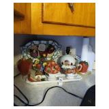 Apple decor lot, lamp, paper towel holder etc