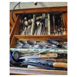 Kitchen lot of silverware Oneida and misc,