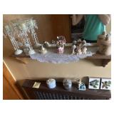 Lot of collectible figurines, trinket boxes,