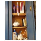 Bathroom vanity items