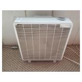 Small Treasury electric fan