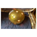Lighted Star Globe Lamp