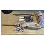 MCM Carvel Hall Stainless Steel Knives, Electric