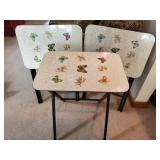 3 butterfly TV trays