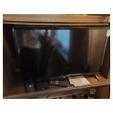 32" LG TV purchased 2022 w/remote