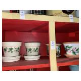 4 small flower pots