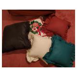 5 little throw pillows