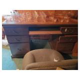 6 drawer wood computer desk - no contents