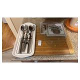 Cutting Board and Glass Trivets