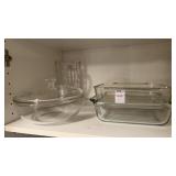 Pyrex 9 in sq baking dishes, bowl & lid, pitcher