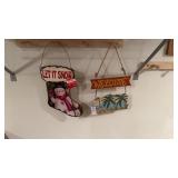 Welcome Sign and Let it Snow Hanging Decor