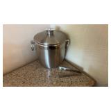 Stainless steel ice bucket