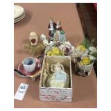 Lot of collectible figurines