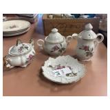 Vintage made in Japan floral teaset