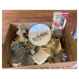 Lot of collectible souvenirs