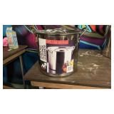 Metro Stock Pot