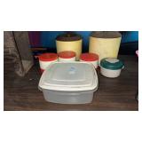Vintage Aladdin Souo Containers and food